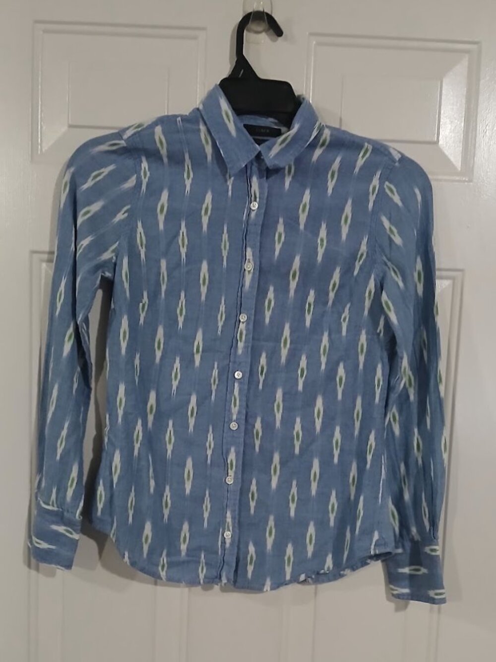 J.CREW Button-Up Womens 2 Blue Long Sleeve Collared Geometric